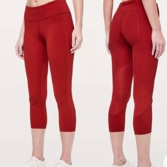lululemon athletica Pants - Lululemon 19" Pace Rival Cropped Leggings Size 8 Red